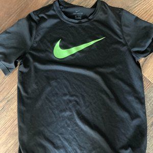 Nike Dri-Fit T-Shirt; Youth XL